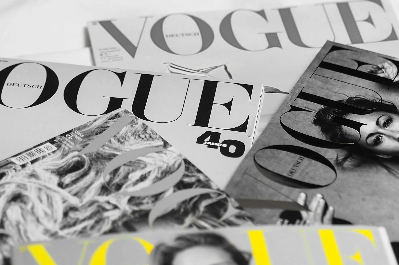 Professional custom-printed books and magazines with precise finishing for publishers, corporate publications, and educational materials